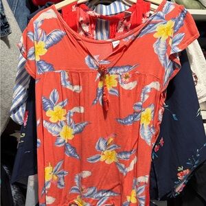 Old Navy Coral Floral Tie-Front Tunic